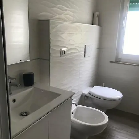 35 Via Luigi Galvani Apartment Giulianova